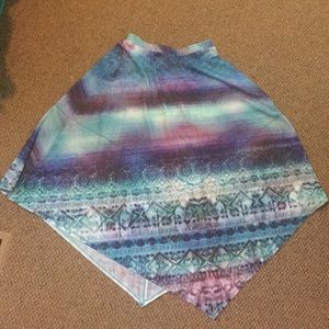 Selling for a friend, closet clean out!